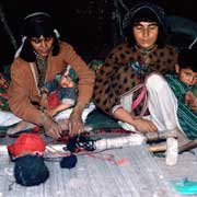 Kuchi carpet making