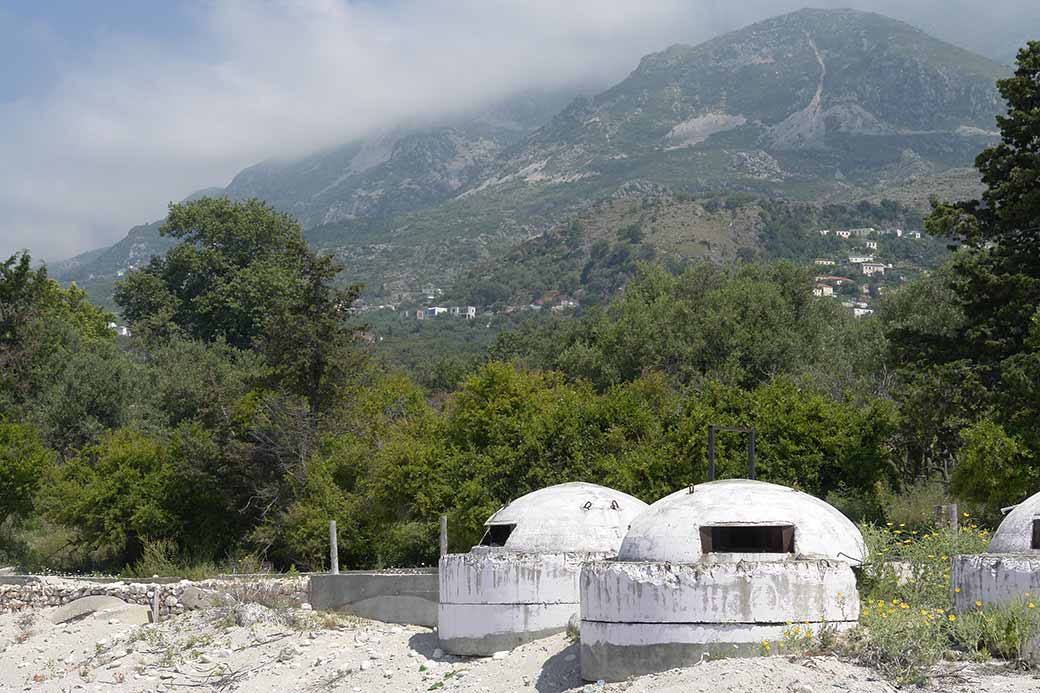 Small bunkers, Dhërmi