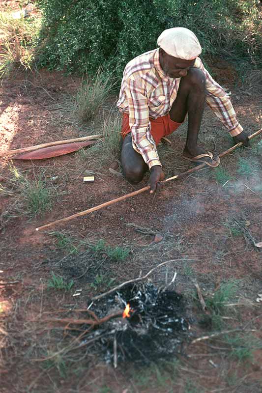 Straightening a spear