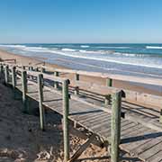 Mcloughlins Beach, Seaspray