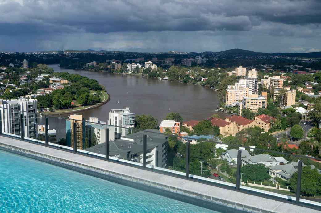 Brisbane River, Indooroopilly