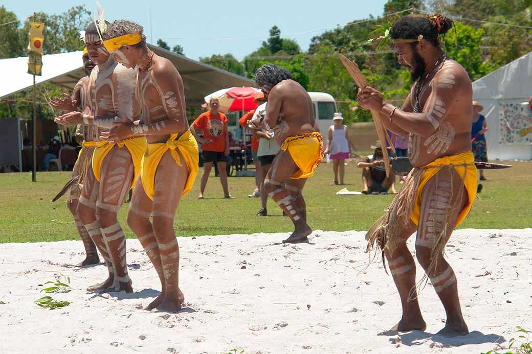 Gulumda Dance Group