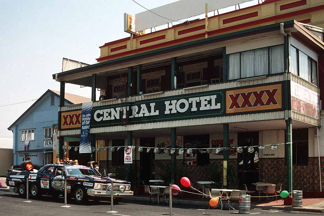 Central Hotel