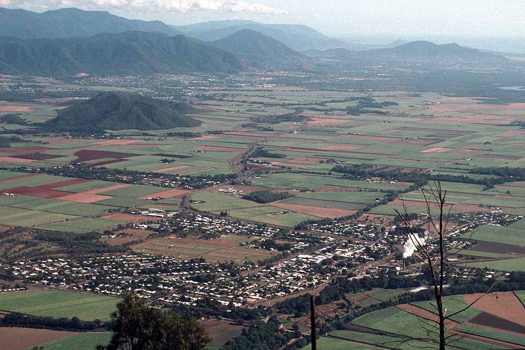 Gordonvale from the Pyramid