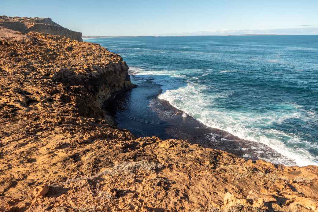 Blowhole, Whistling Rocks