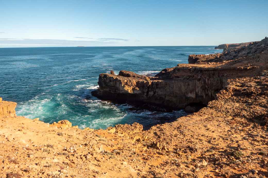 Blowhole, Whistling Rocks