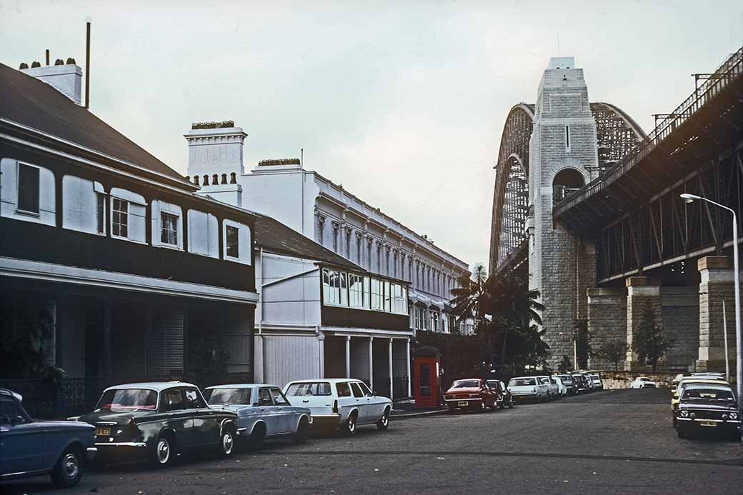 Lower Fort Street, Sydney Harbour Bridge