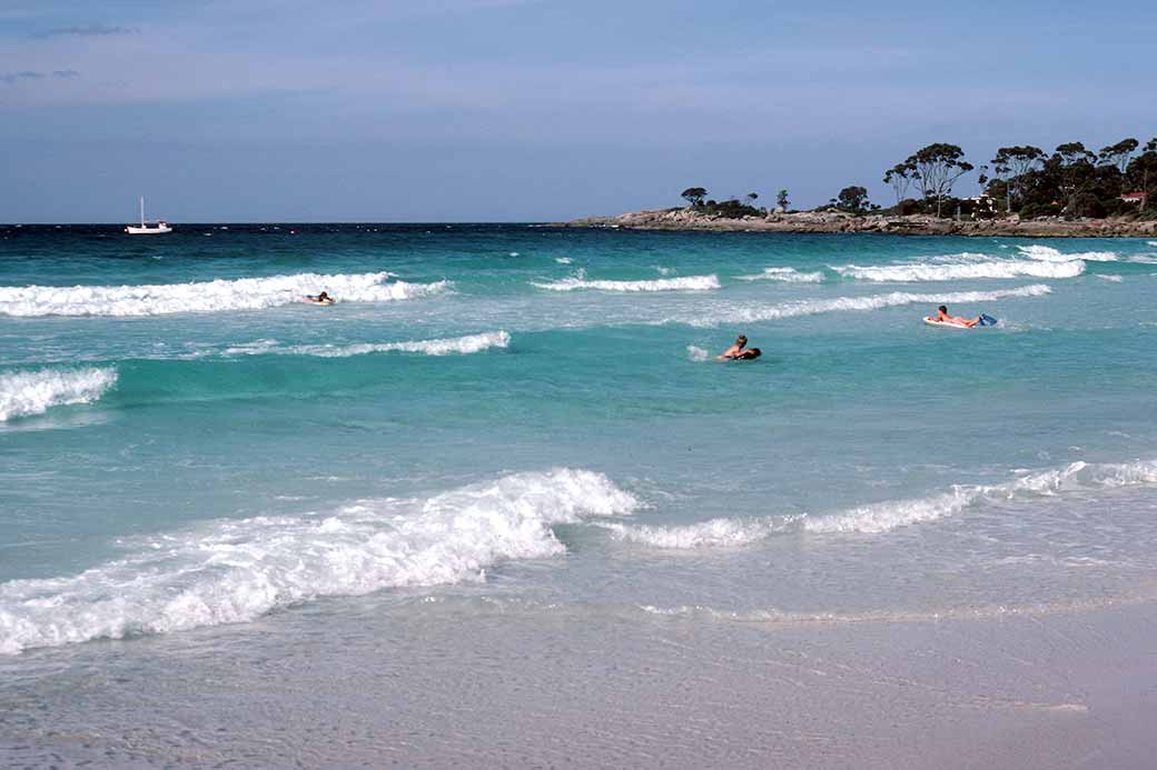 Binalong Point beach