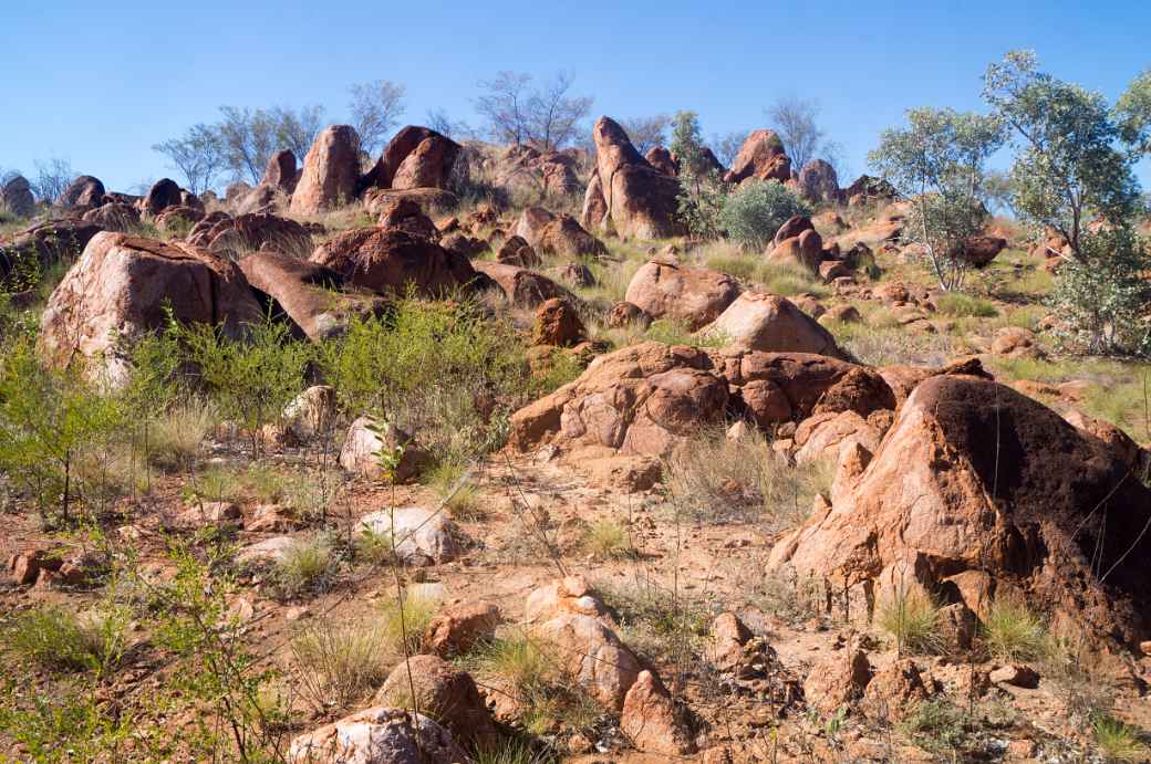 Kunjarra (Devils Pebbles)