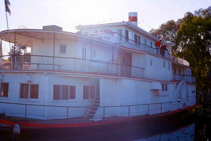 Paddle Steamer 