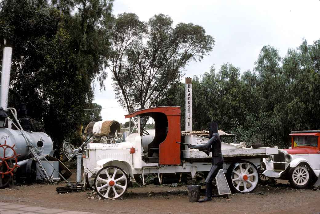 Equipment, Coolgardie