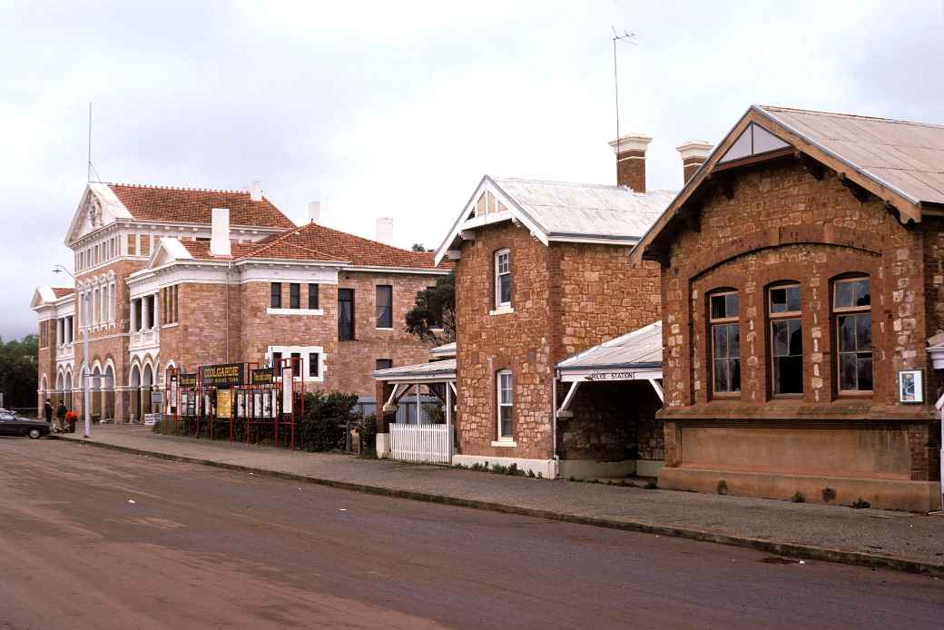 Warden's Court, Coolgardie