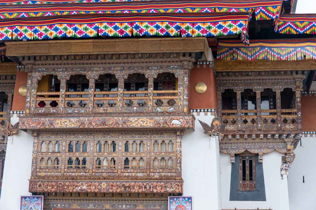 Carved windows, Gangtey Monastery