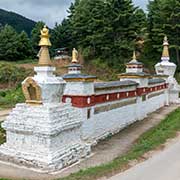 Chortens, Gangtey village