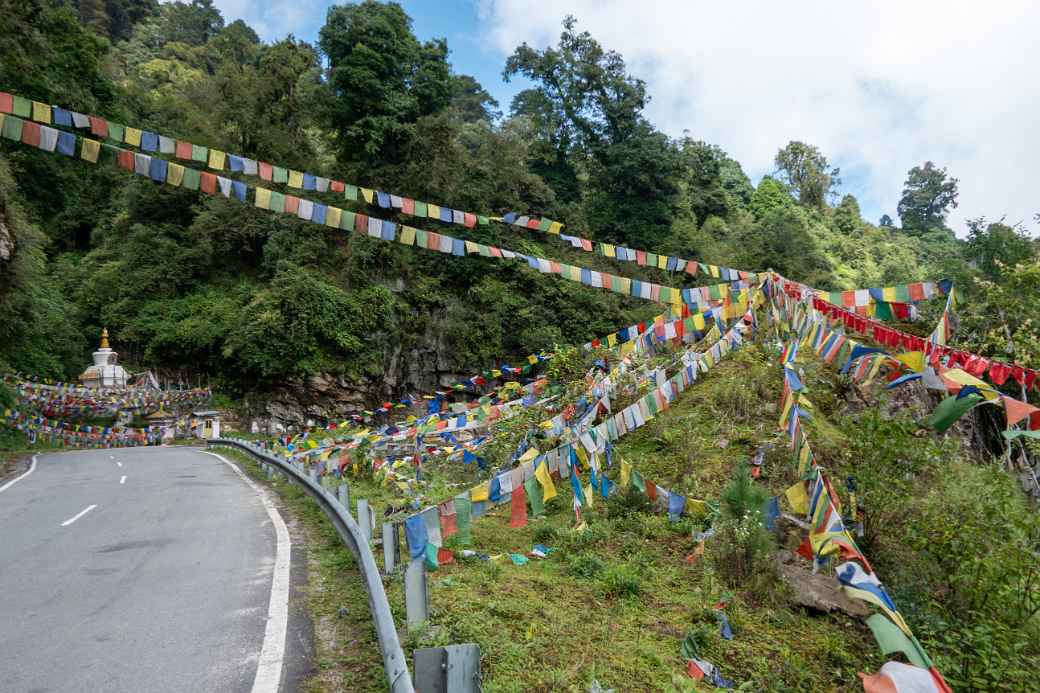 Chorten, Buddhist prayer flags over road