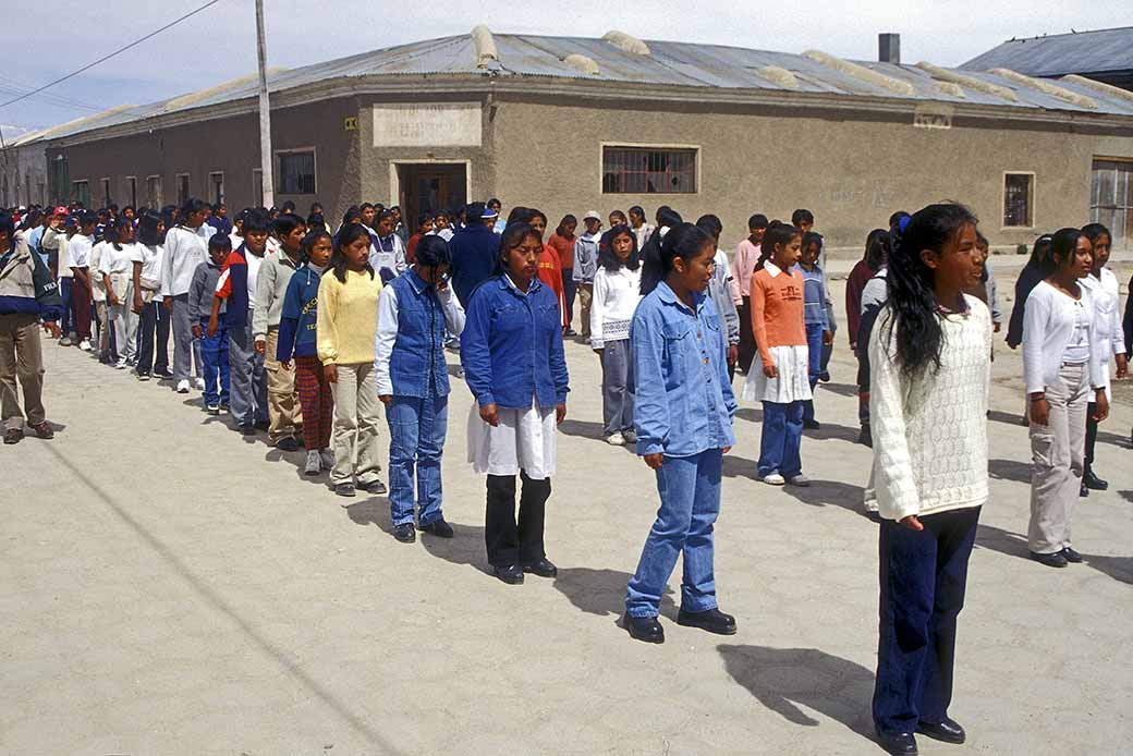 School children, Uyuni