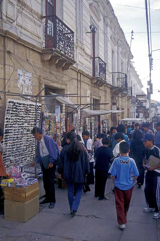 Along Calle Ravelo