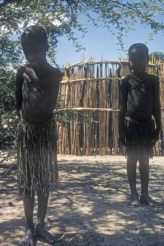 Herero girls, Maun