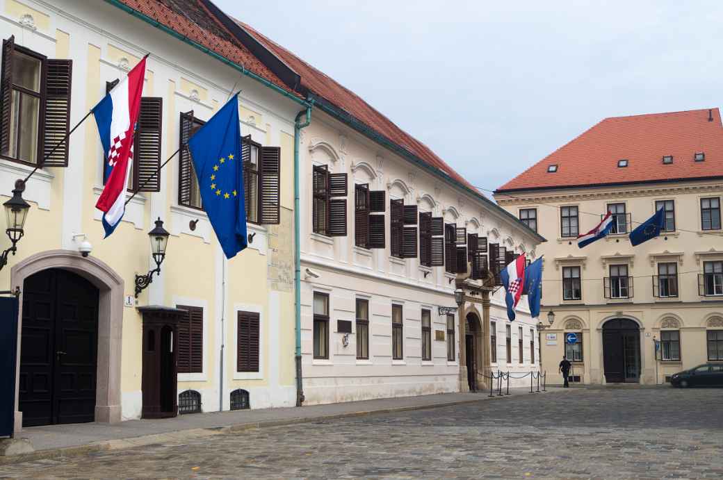 Government Office and Court House