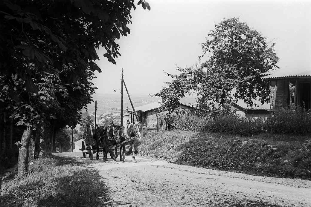 Road into Samobor