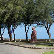 Cross and statue of Columbus, Baracoa