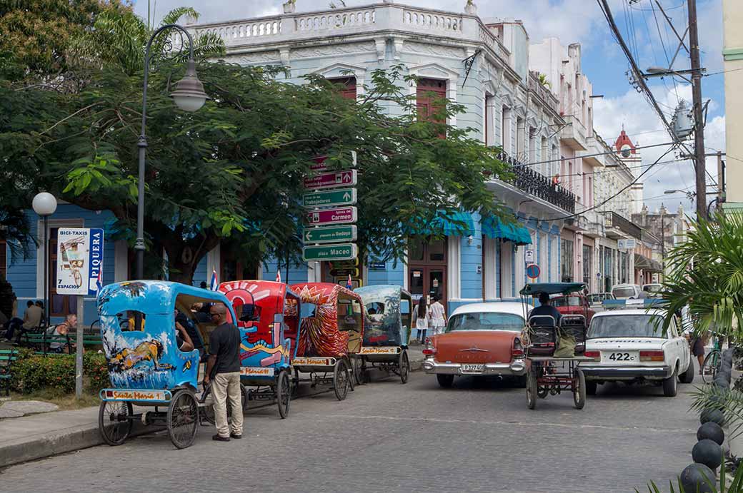 'Bici-taxis', Camagüey