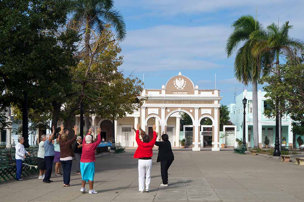 Exercises on Parque José Martí