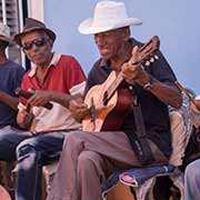 'Los Pinos' music group, Trinidad