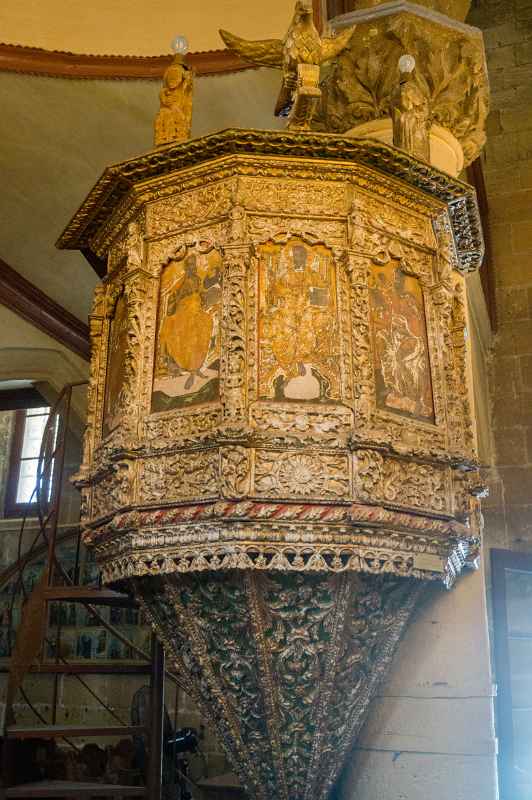 Interior, St Mamas Church