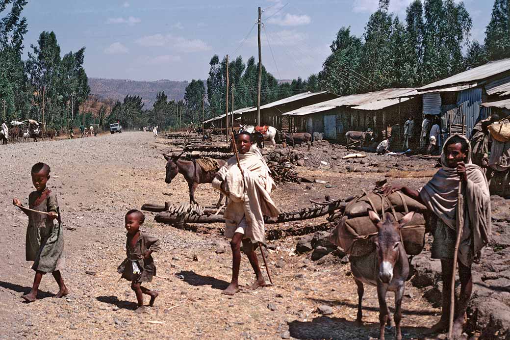 Road in Tis Isat