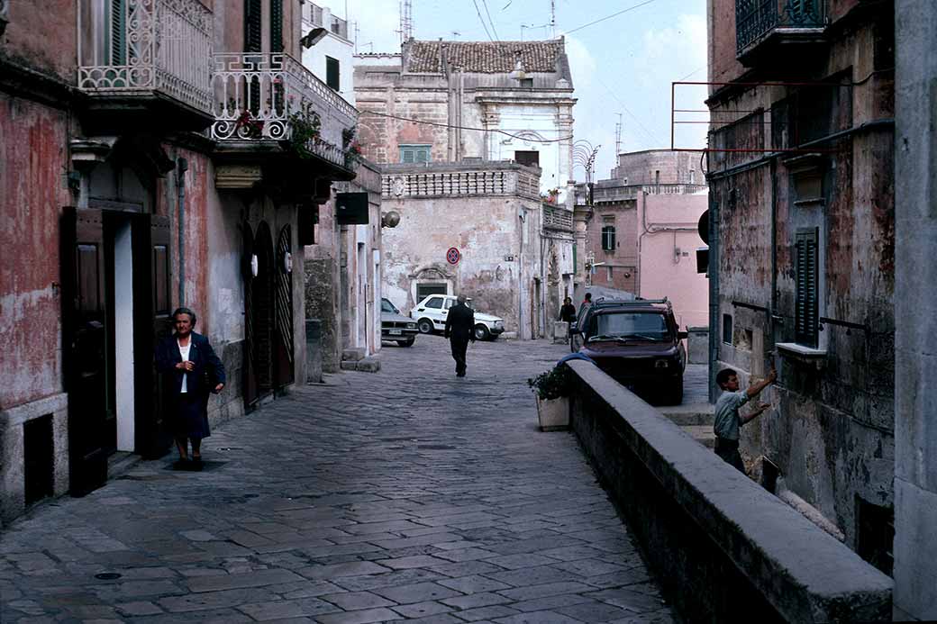 Lower city, Sasso Caveoso