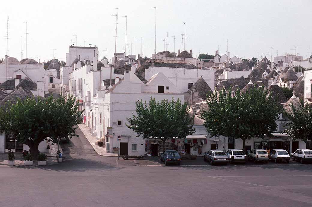 Town square, Alberrobello