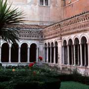 Cloister, San Paolo