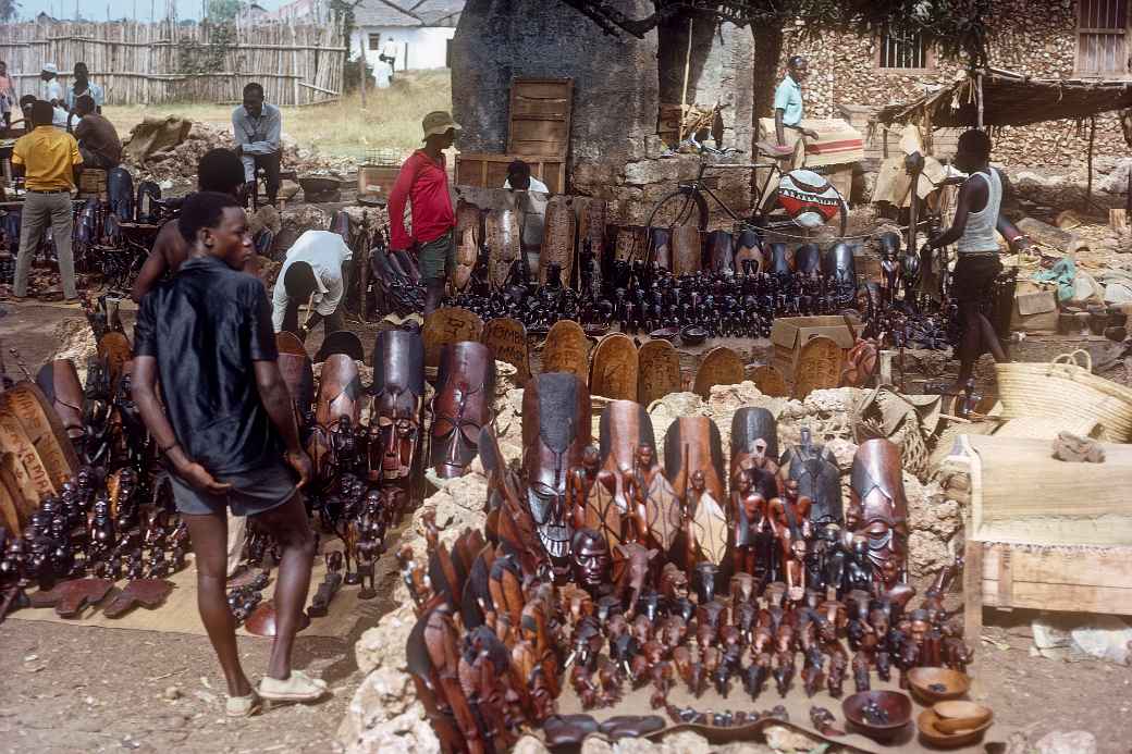 Woodcarvings, Malindi