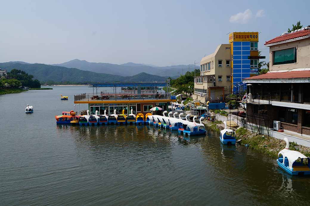 Uiamho Lake