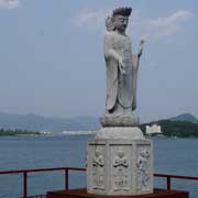 Bodhisattva statue