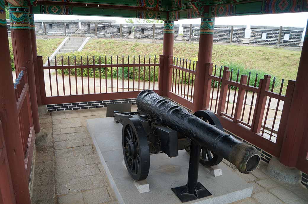 Cannon, Chojijin