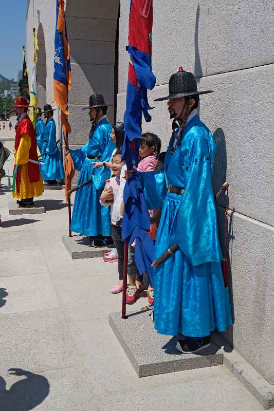 Guards, Gyeongbokgung