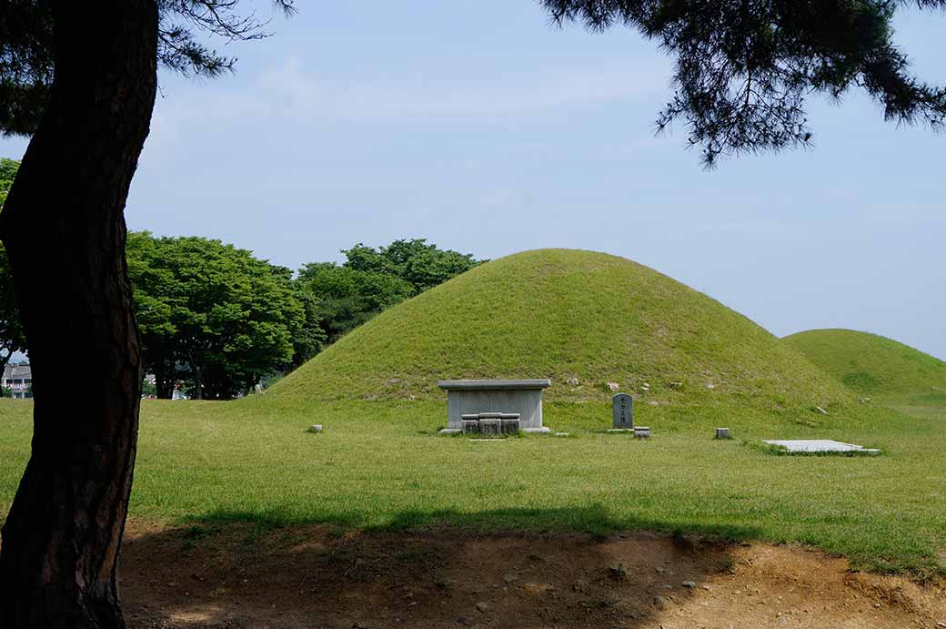 King Naemul's tomb