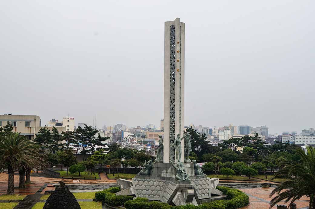 Haenyeo Monument