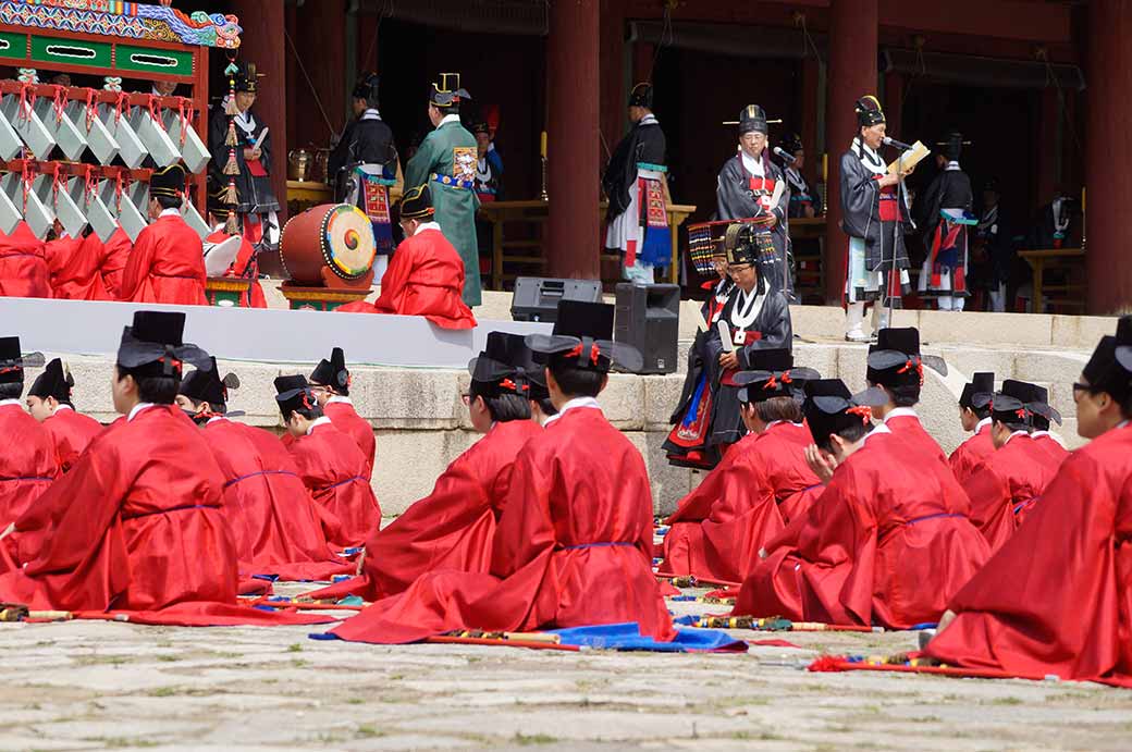 Jongmyo Jaeryeak orchestra