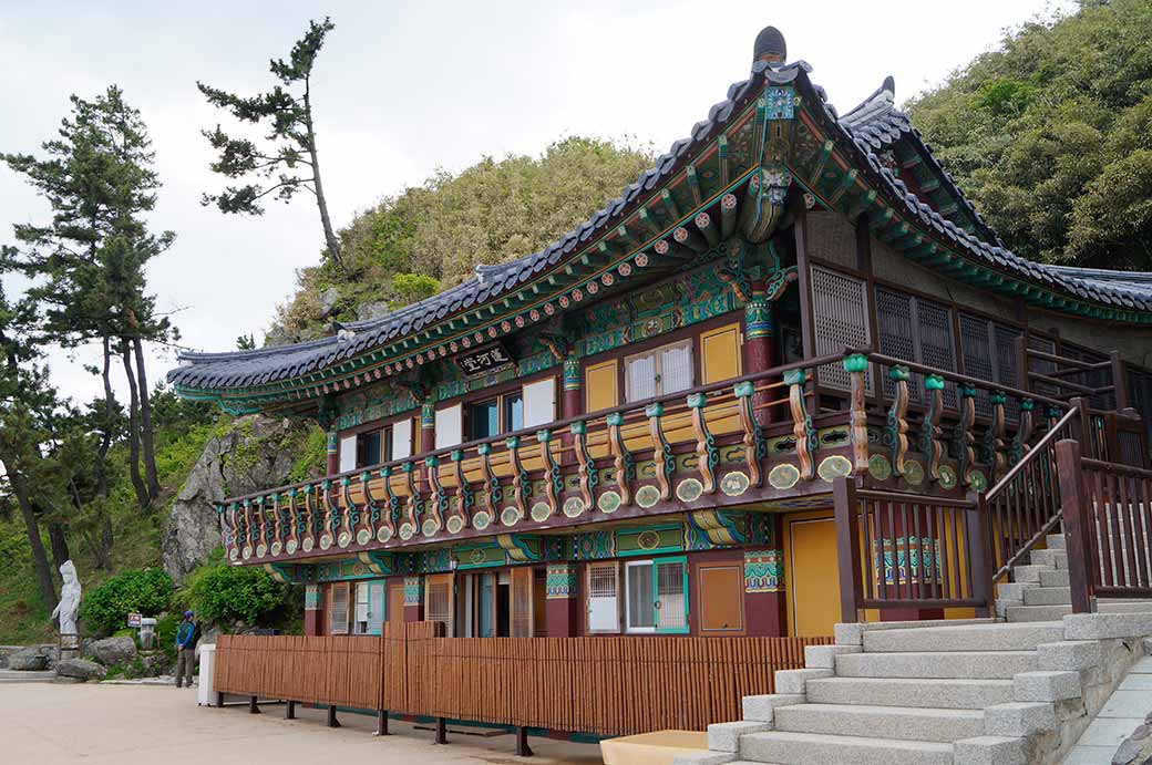 Yeonhadang hall