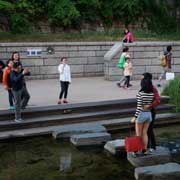 Cheonggyecheon stream