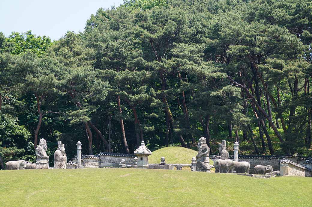 King Munjong's tomb