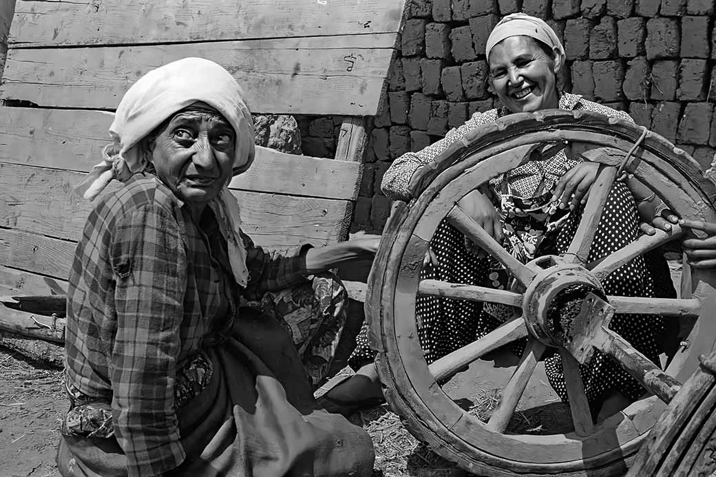 Women of Tabakhane