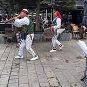 Musicians and chestnuts