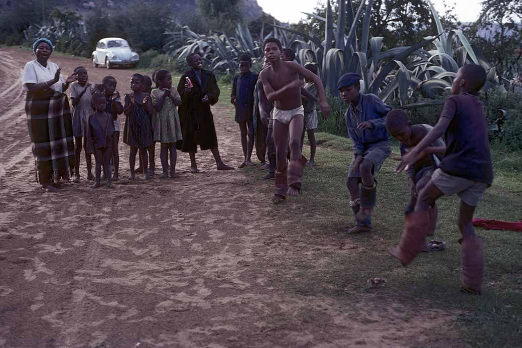 Boys' Liphotha dance