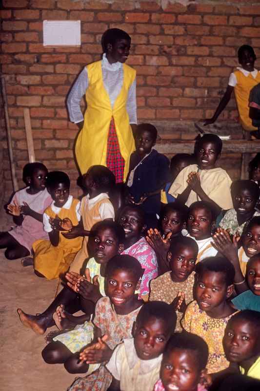 School class, Nkhotakota