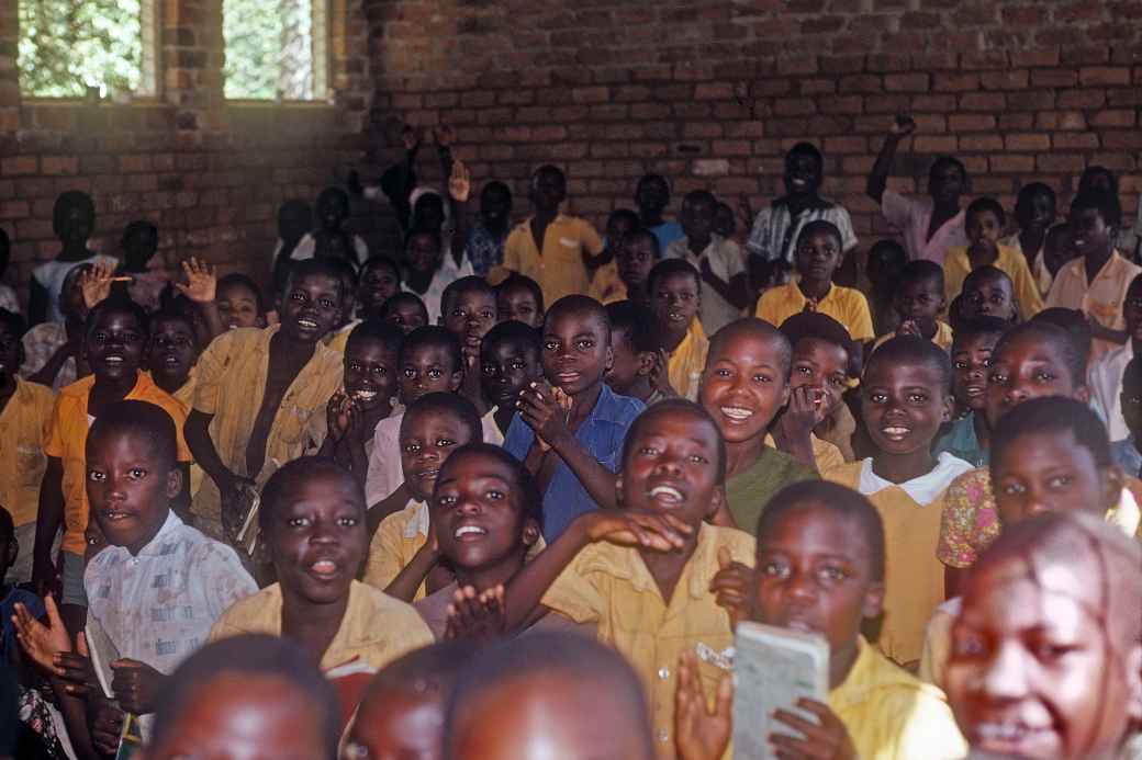 School class singing, Nkhotakota