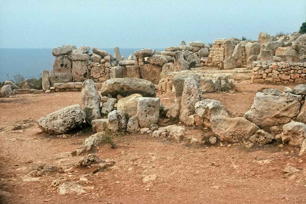 Mnajdra temple complex